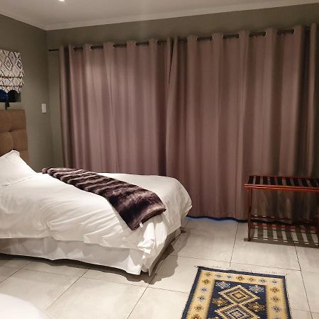 42@ Ditholo Game Lodge Thabazimbi Esterno foto